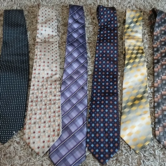 10 Ties - Picture 2 of 2